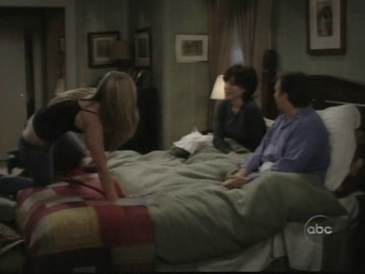 Charmed-Online_dot_nl-8SimpleRules-1x14-1149.jpg
