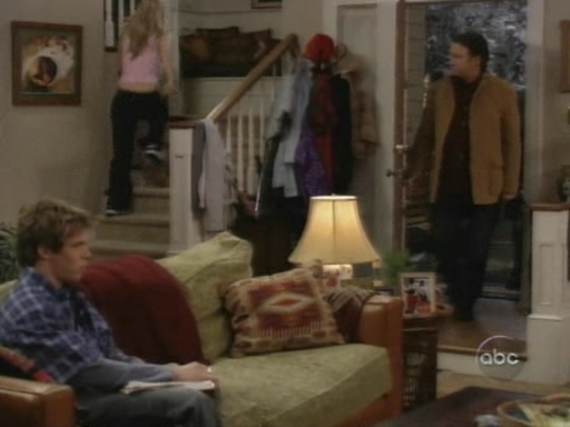 Charmed-Online_dot_nl-8SimpleRules-1x15-1074.jpg