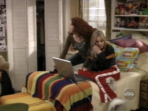 Charmed-Online_dot_nl-8SimpleRules-1x18-0342.jpg
