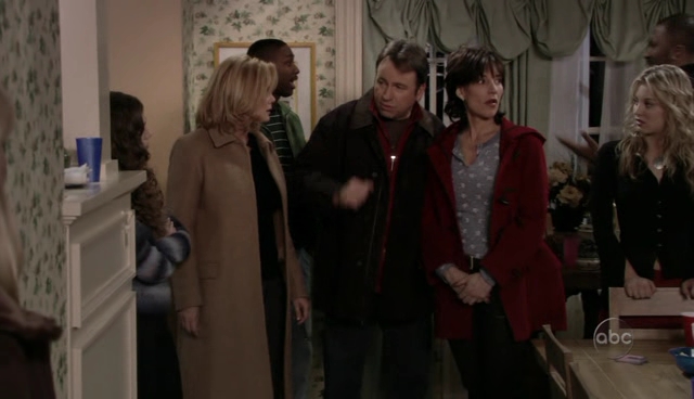 Charmed-Online_dot_nl-8SimpleRules-1x19-0396.jpg