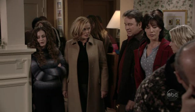 Charmed-Online_dot_nl-8SimpleRules-1x19-0401.jpg