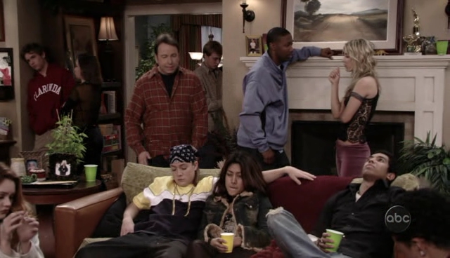 Charmed-Online_dot_nl-8SimpleRules-1x19-0489.jpg
