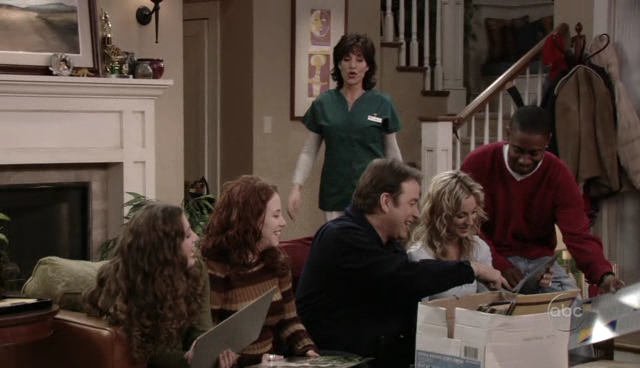 Charmed-Online_dot_nl-8SimpleRules-1x19-0888.jpg