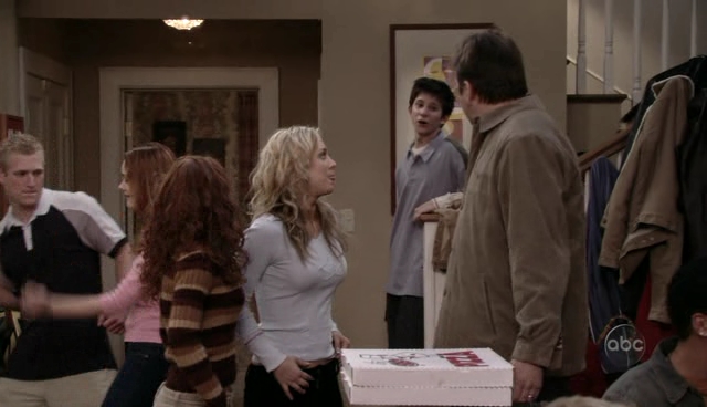 Charmed-Online_dot_nl-8SimpleRules-1x19-0953.jpg