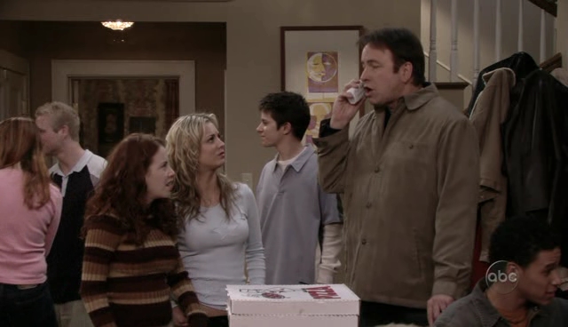 Charmed-Online_dot_nl-8SimpleRules-1x19-0986.jpg