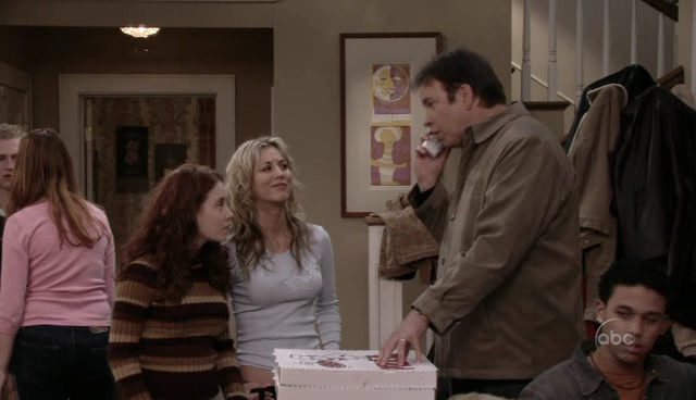 Charmed-Online_dot_nl-8SimpleRules-1x19-1003.jpg