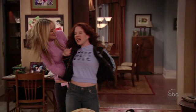 Charmed-Online_dot_nl-8SimpleRules-1x20-0214.jpg
