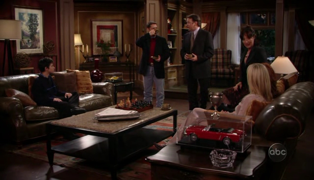 Charmed-Online_dot_nl-8SimpleRules-1x20-0381.jpg