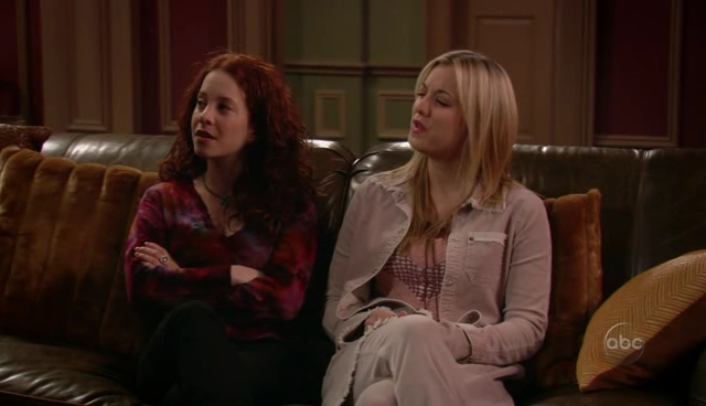 Charmed-Online_dot_nl-8SimpleRules-1x20-0493.jpg