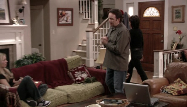 Charmed-Online_dot_nl-8SimpleRules-1x21-0222.jpg