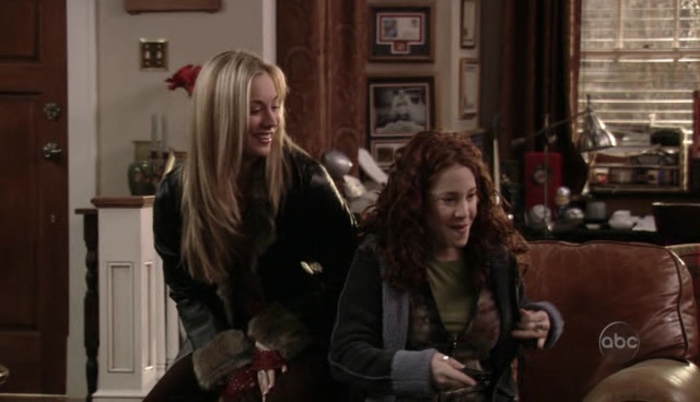 Charmed-Online_dot_nl-8SimpleRules-1x21-0305.jpg
