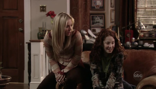 Charmed-Online_dot_nl-8SimpleRules-1x21-0358.jpg