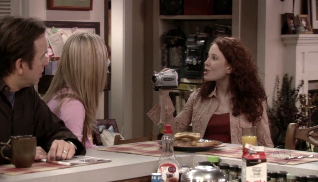 Charmed-Online_dot_nl-8SimpleRules-1x21-0760.jpg