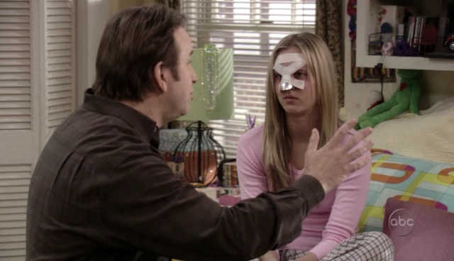 Charmed-Online_dot_nl-8SimpleRules-1x21-0895.jpg