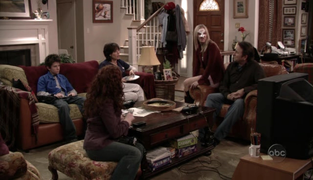 Charmed-Online_dot_nl-8SimpleRules-1x21-1000.jpg