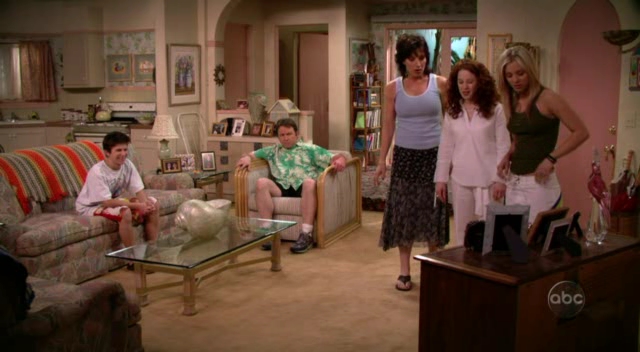 Charmed-Online_dot_nl-8SimpleRules-1x22-0517.jpg