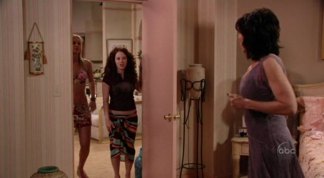 Charmed-Online_dot_nl-8SimpleRules-1x22-0744.jpg