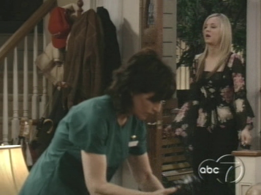 Charmed-Online_dot_nl-8SimpleRules-1x24-0635.jpg