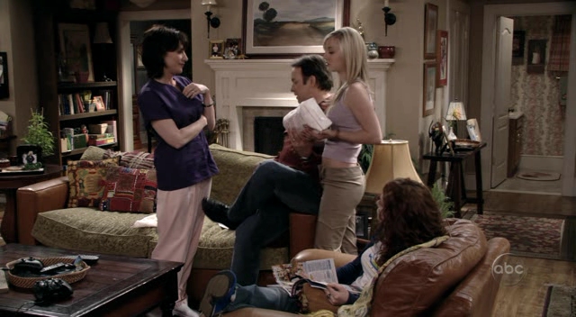 Charmed-Online_dot_nl-8SimpleRules-1x25-0237.jpg