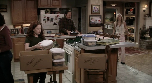 Charmed-Online_dot_nl-8SimpleRules-1x25-0475.jpg