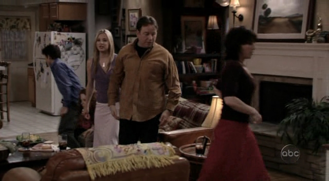 Charmed-Online_dot_nl-8SimpleRules-1x26-0256.jpg