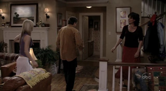 Charmed-Online_dot_nl-8SimpleRules-1x26-0258.jpg