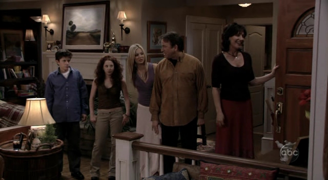 Charmed-Online_dot_nl-8SimpleRules-1x26-0275.jpg