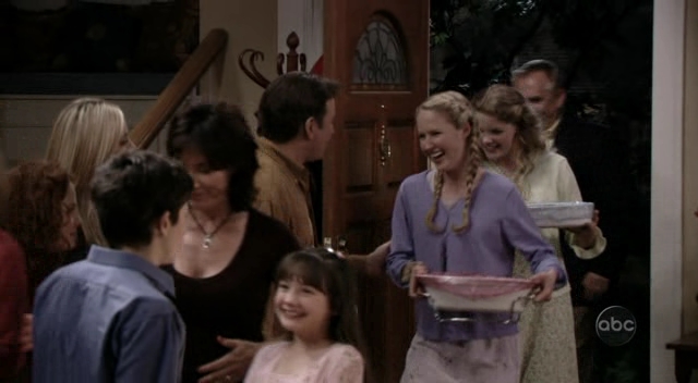 Charmed-Online_dot_nl-8SimpleRules-1x26-0279.jpg