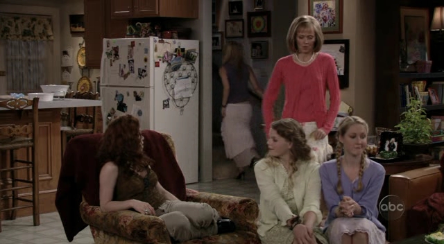 Charmed-Online_dot_nl-8SimpleRules-1x26-0397.jpg