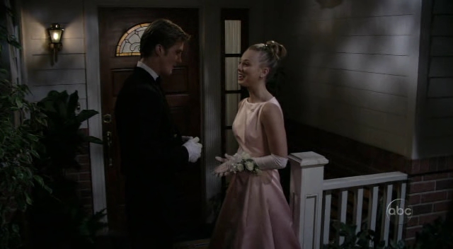 Charmed-Online_dot_nl-8SimpleRules-1x27-0990.jpg