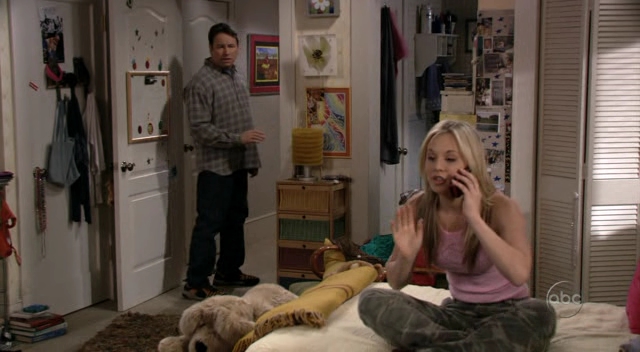 Charmed-Online_dot_nl-8SimpleRules-1x28-0276.jpg