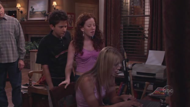 Charmed-Online-dot-nl_8SimpleRules-2x01-0116.jpg