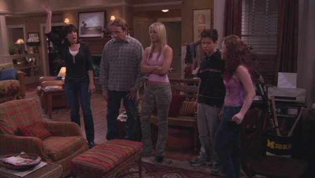 Charmed-Online-dot-nl_8SimpleRules-2x01-0147.jpg