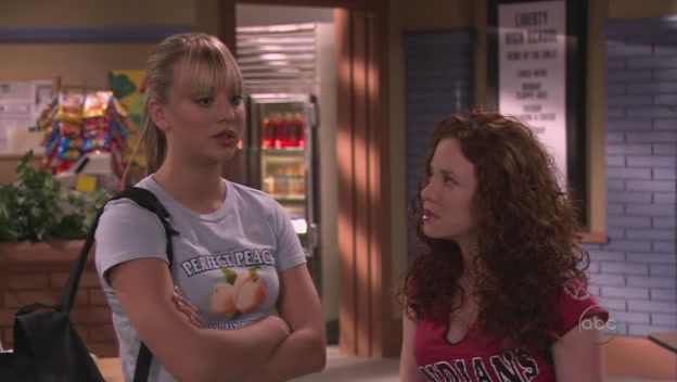 Charmed-Online-dot-nl_8SimpleRules-2x01-0911.jpg