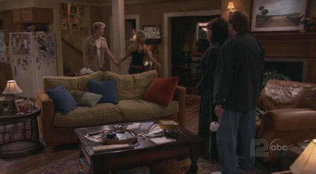 Charmed-Online-dot-nl_8SimpleRules-2x03-0852.jpg
