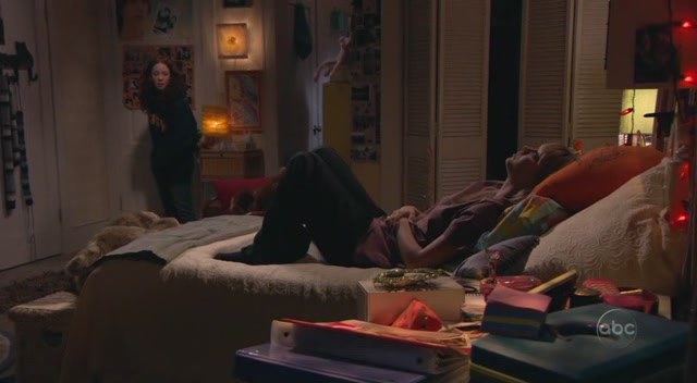 Charmed-Online-dot-nl_8SimpleRules-2x04-0315.jpg