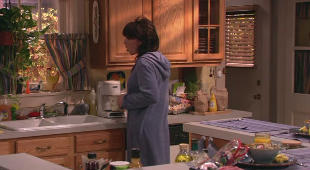 Charmed-Online-dot-nl_8SimpleRules-2x06-2840.jpg