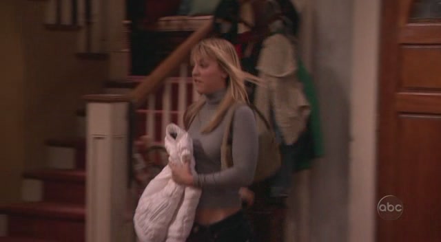 Charmed-Online-dot-nl_8SimpleRules-2x06-3336.jpg