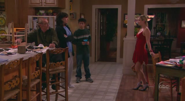 Charmed-Online-dot-nl_8SimpleRules-2x06-3595.jpg