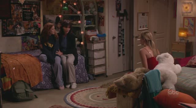 Charmed-Online-dot-nl_8SimpleRules-2x06-3783.jpg