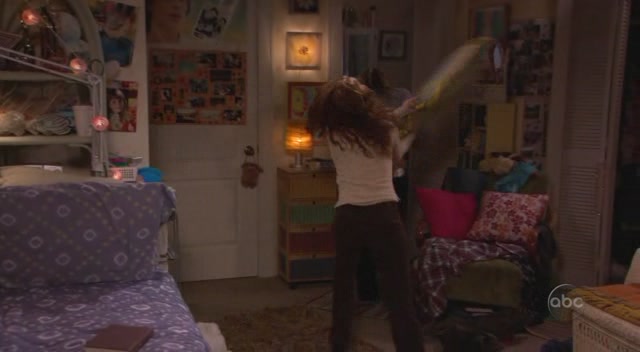 Charmed-Online-dot-nl_8SimpleRules-2x07-0920.jpg