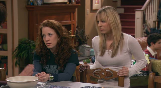 Charmed-Online-dot-nl_8SimpleRules-2x08-0116.jpg