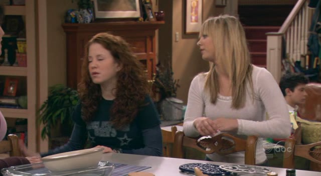 Charmed-Online-dot-nl_8SimpleRules-2x08-0193.jpg