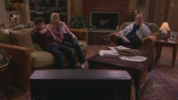 Charmed-Online-dot-nl_8SimpleRules-2x11-2456.jpg Charmed-Online-dot-nl_8SimpleRules-2x11-2456.jpg