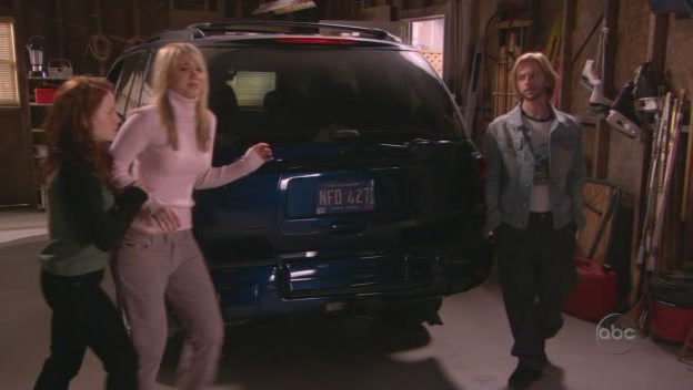 Charmed-Online-dot-nl_8SimpleRules-2x11-2987.jpg Charmed-Online-dot-nl_8SimpleRules-2x11-2987.jpg