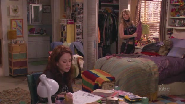 Charmed-Online-dot-nl_8SimpleRules-2x13-7774.jpg