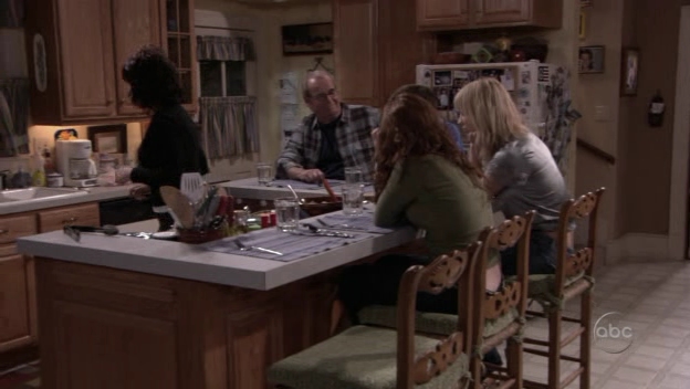 Charmed-Online_dot_nl-8SimpleRules-2x18-8994.jpg