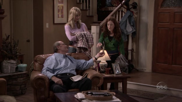 Charmed-Online_dot_nl-8SimpleRules-2x18-9747.jpg