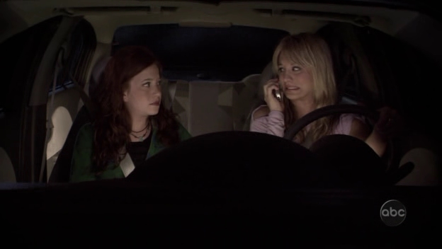 Charmed-Online_dot_nl-8SimpleRules-2x19-10325.jpg