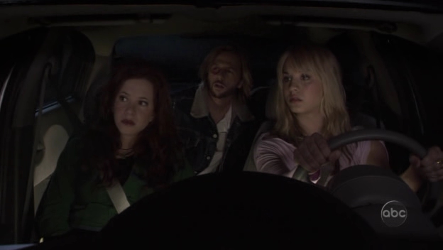 Charmed-Online_dot_nl-8SimpleRules-2x19-10743.jpg